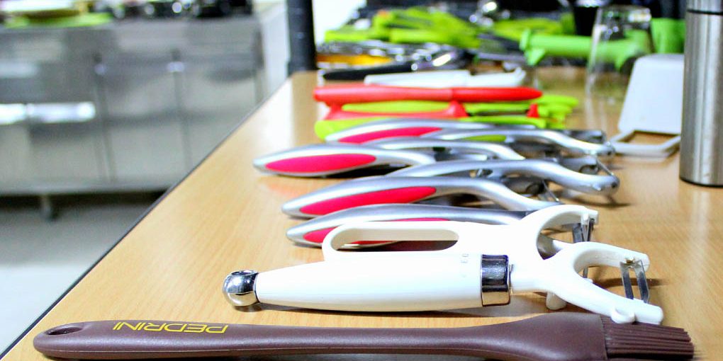 Cleanliness in Kitchen Kitchen utensils