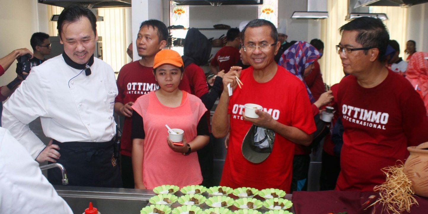 One Special Morning with Mr. Dahlan Iskan Mr. Dahlan Iskan